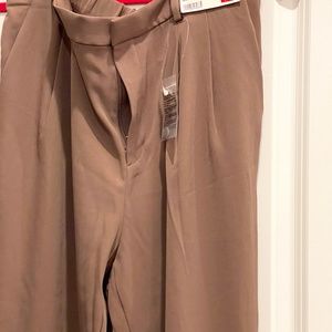 Uniqlo pants NWT Size XL - brown